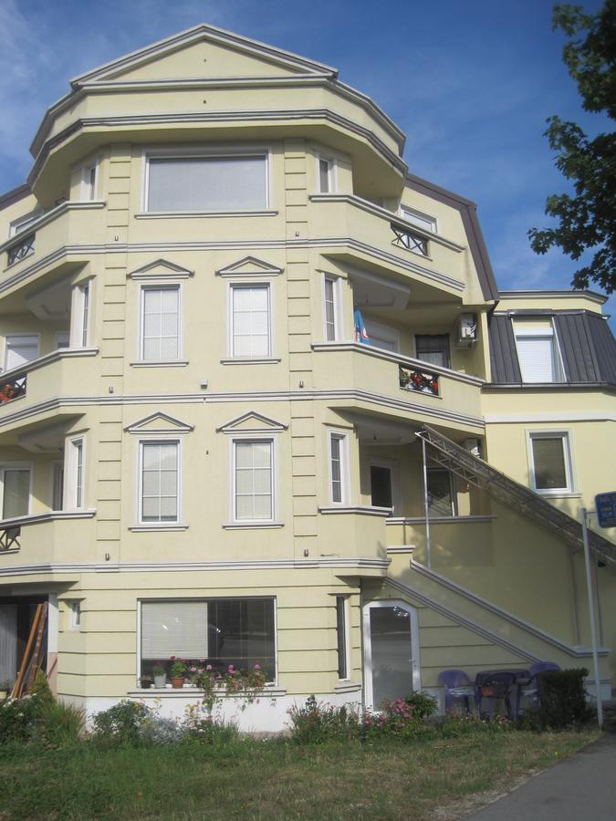 Villa Renessans Ohrid Exteriör bild